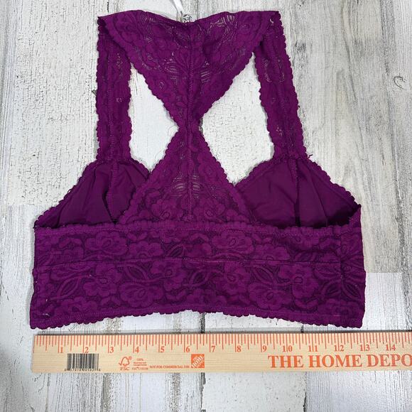 Free People Plum Lace Bralette M MSRP $38 Boho Intimates Wireless - Picture 2 of 8